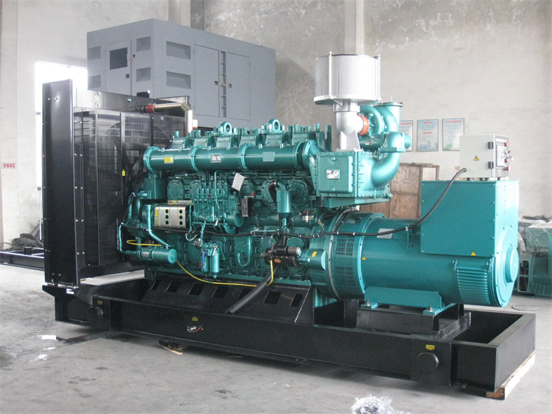 沙洋200KW 柴油发电机的油耗是多少？