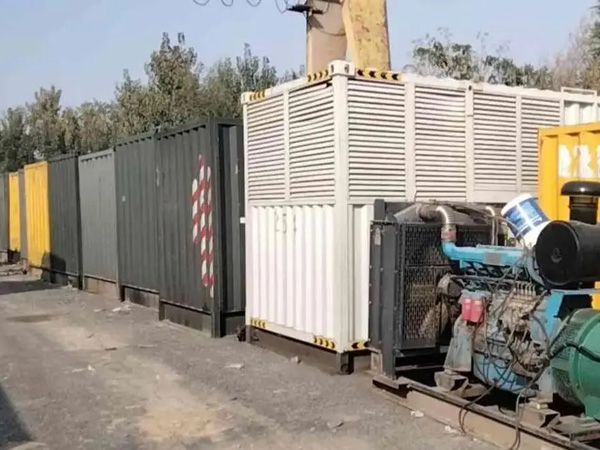 沙洋200KW柴油发电机机组每小时油耗是多少？